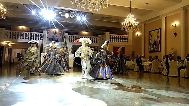 Минуэт на Серебряном балу 2018 смотреть онлайн
