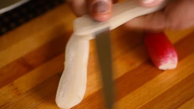Как готовить окрошку. Вкусное летнее блюдо Окрошка рецепт. Холодные блюда. Вкусная окрошка на кефир смотреть онлайн