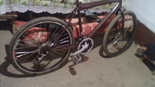 Собрали велосипед из старой ржавой рамы смотреть онлайн