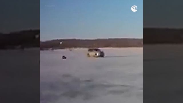 Опасные забавы, катание на плюшке... смотреть онлайн