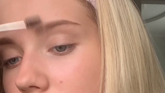 My everyday makeup ? смотреть онлайн