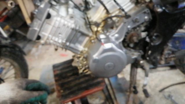 YAMAHA XTZ 750 SUPER TENERE свап двига часть 1