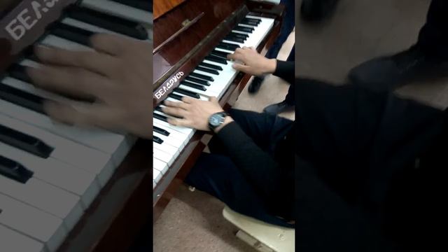 Сумерки на пианино - River flows in you смотреть онлайн