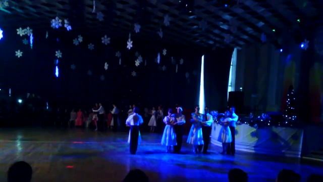 новогодний бал 2014 Красноярский кадетский корпус ансамбль бального танца вальс "Анастасия" смотреть онлайн