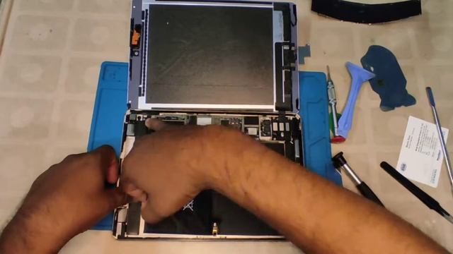Apple iPad Pro 9.7 Battery Replacement at Home | A1673 | #iPad #AppleiPadPro #tab смотреть онлайн