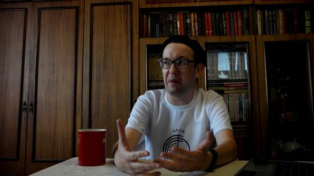 Альтернативное настоящее и теории заговоров смотреть онлайн
