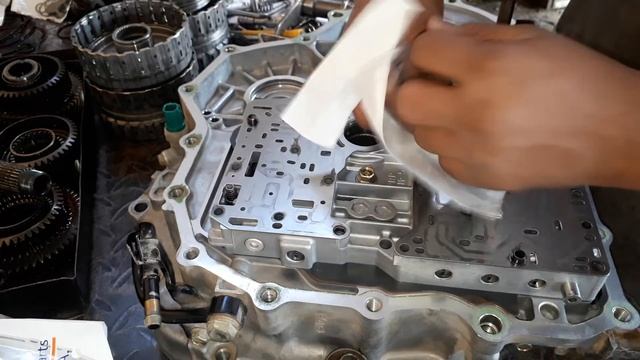 Accord 2005 Transmission Rebuild MCLA 1 смотреть онлайн