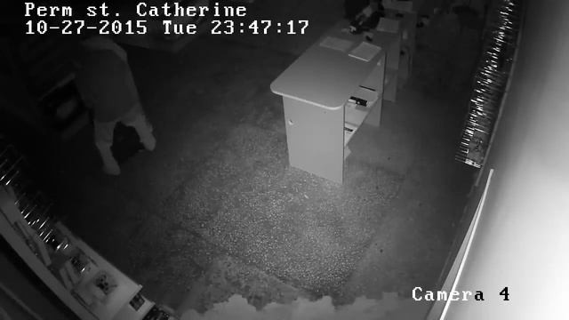 Ограбление магазина техники, Пермь 28 октября смотреть онлайн