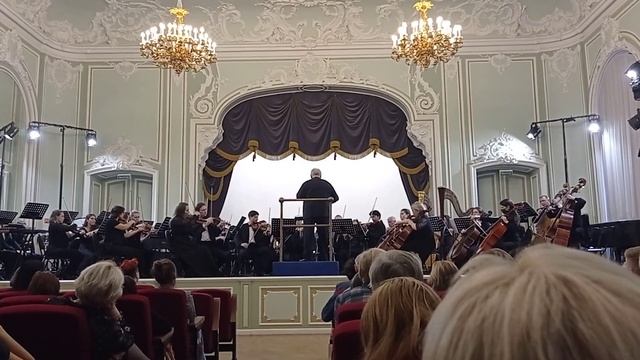 М.Равель. Сюита из балета "Дафнис и Хлоя". СПбГАСО. дир. А.Титов. Соло на флейте - Наталия Данилина смотреть онлайн