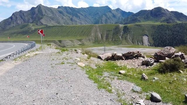 На машине по России. 1-й месяц, ч.8. Алтай. Чуйский тракт, Ильгумень, Катунь, петроглифы Калбак-Таш смотреть онлайн