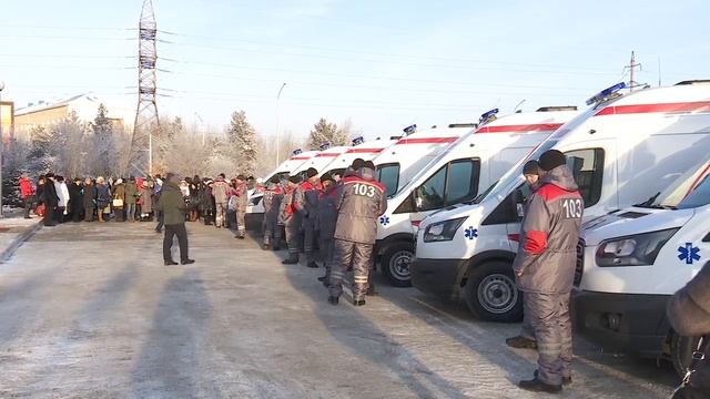 Архимед Мухамбетов вручил машины для скорой помощи смотреть онлайн