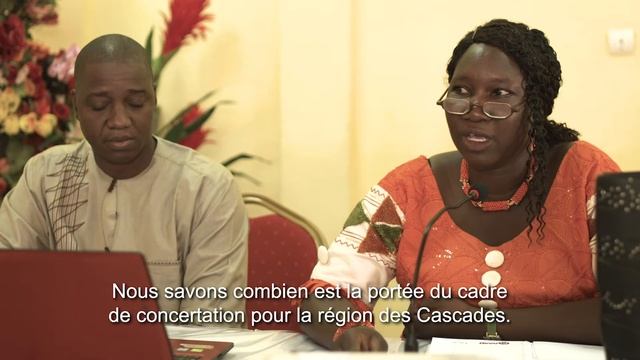 Des opportunités (et de l'espoir) pour les jeunes du Burkina Faso смотреть онлайн