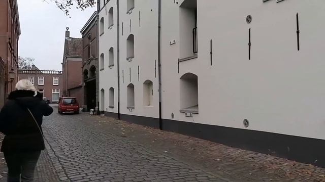 Хёсден. История про идеальный голландский город Huesden смотреть онлайн