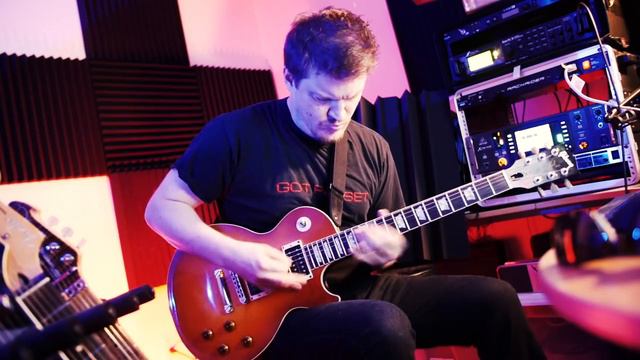 Guitar impro over 80's Hard Rock Backing Track by Levi Peto смотреть онлайн
