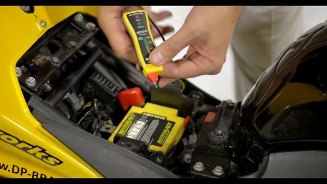 MotoBatt MBVM Tester Alternate Use смотреть онлайн