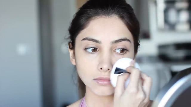 Чудеса Макияжа/Как Правильно Наносить Тональный Крем и Другие Советы смотреть онлайн