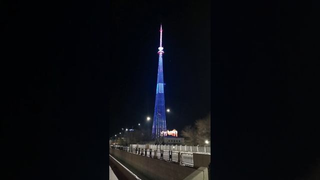 Новогодняя подсветка Телевышки Благовещенска. Наш скромный ответ Хэйхэ) смотреть онлайн