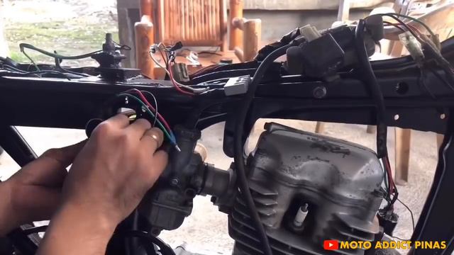 Part 7 - Honda TMX 155 “SCRAMBLER” - Wiring harness, front fender & other accessories смотреть онлайн