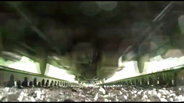 Камера под поездом смотреть онлайн