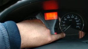 #ренологан #рено Как установить время на панели рено.