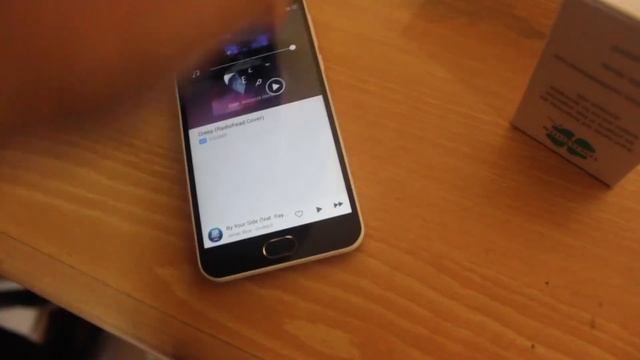 Setting 2 Speaker Harman Kardon Onyx 3 di 1 Handphone смотреть онлайн