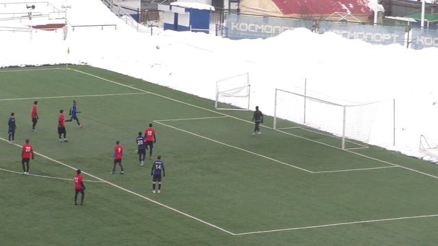 Игра. Футбол. "Сергиевск" - "Сокол" (Самара) смотреть онлайн