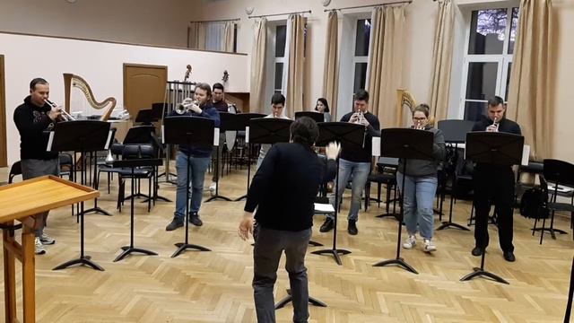 Татьяна Смирнова "Intrada" для 6 труб,колоколов и литавр. соч.93. Дирижёр Вячеслав Валеев смотреть онлайн