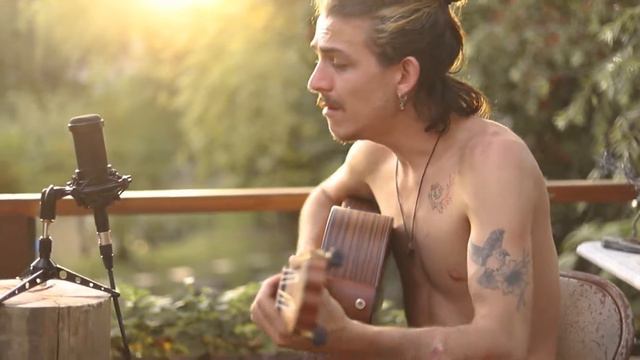 Pasan los trenes - Lucas Losada смотреть онлайн