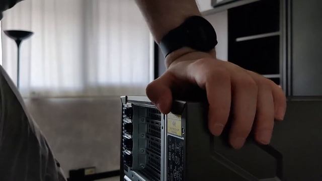 Dell PowerEdge T640 Unboxing смотреть онлайн
