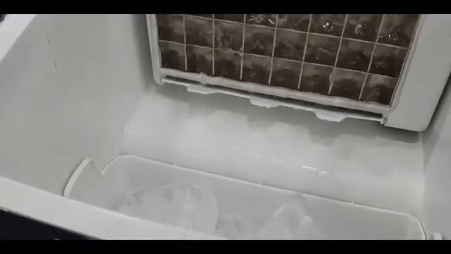 Ice Cube Machine 15 Kg Table Top смотреть онлайн