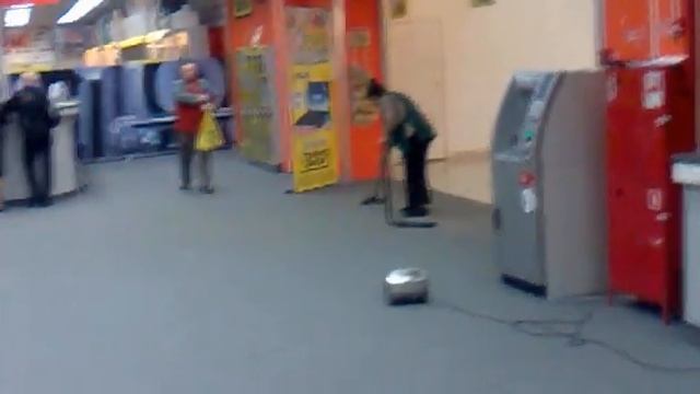 пылесос с Wi-fi ТОЛЬКО в ТехноСиле.mp4 смотреть онлайн