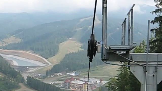Карпаты летом. Буковель. Обзорный подъёмник смотреть онлайн