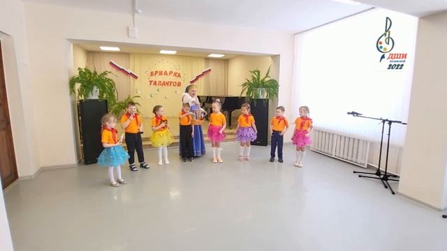 Музыкальная сцена "В гости к нам пришли матрешки" смотреть онлайн