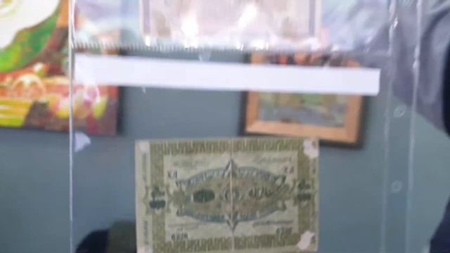 Какими были деньги на Кавказе 100 лет назад? Да они круче современных! И ещё и на нескольких языках смотреть онлайн