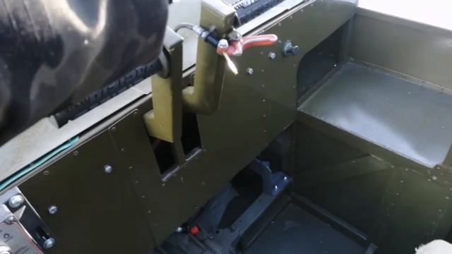 ЧТО ПОД КАПОТОМ?? ЧТО?? СМОТРИ И УЗНАЕШЬ. смотреть онлайн