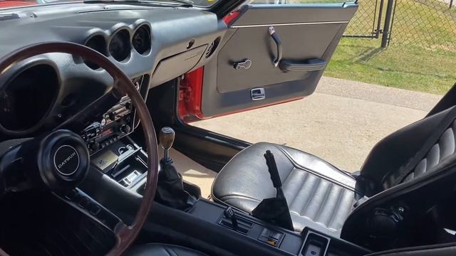 1971 Datsun 240z series 1 смотреть онлайн