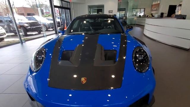 Porsche 992 GT3 RS Walkaround смотреть онлайн