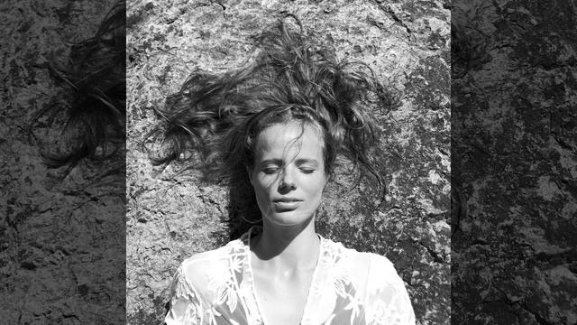 Minkään ei tarvi olla millään lailla смотреть онлайн