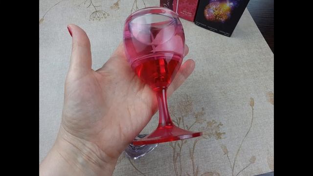 Царственный цветочный коктейль на вечеринке для девчонок / Обзор двух нежных ароматов / Дом Подарка смотреть онлайн