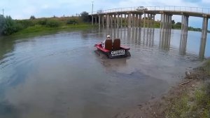 Первые испытания на реке Мини вездеход Охотец