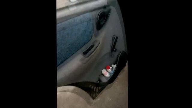 Неудачный развод2: пытается продать битый автомобиль смотреть онлайн