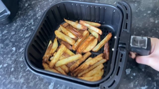 The Best Air Fryer Chips | Cosori 5.5L Air Fryer Review | Air Fryer Fries смотреть онлайн