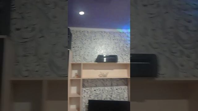 Мощьный босс в музыкальном центре SONY SHAKE-X 10D смотреть онлайн