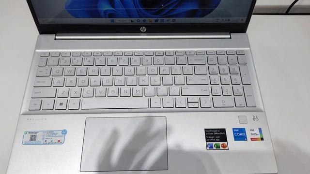 HP PAVILION LAPTOP 15 EG2091TU | Intel® Core™ i5 1240P смотреть онлайн