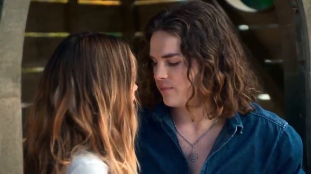 Insatiable 1x06 Patty And Christian Make Out [HD]