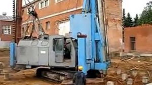 Вдавливание свай с применением лидерного бурения