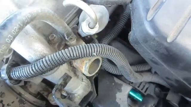 Alternator replacement 2004,2003,2002 Oldsmobile Alero 2.2L Chevy Cavalier Saturn Ion EcoTec смотреть онлайн