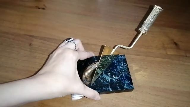 Статуэтка "Строительный мастерок" смотреть онлайн
