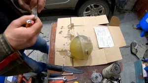 Лайфхак - ремонт лопнувшего  расширительного бачка (VAG) в полевых условиях.