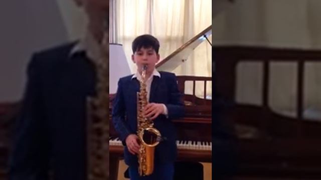 Pianoбой "Кохання"(caver) saxophone -Grigorian Peter смотреть онлайн